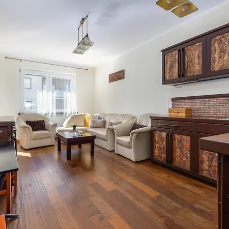 Klimatyczny W Kolobrzegu Z Balkonem I Wanna By Renters *
